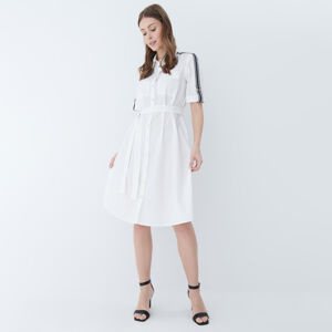 Mohito - Košilové šaty s páskem - Bílá